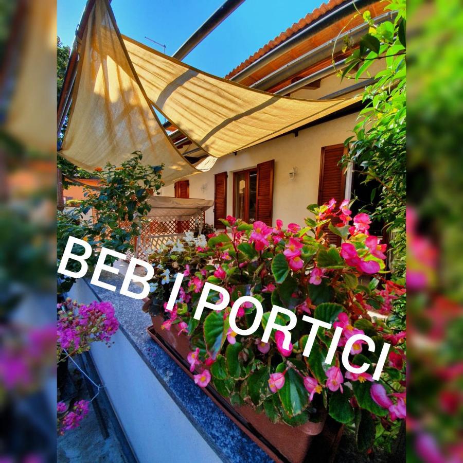 Beb I Portici Bed and Breakfast Τσερνόμπιο Εξωτερικό φωτογραφία