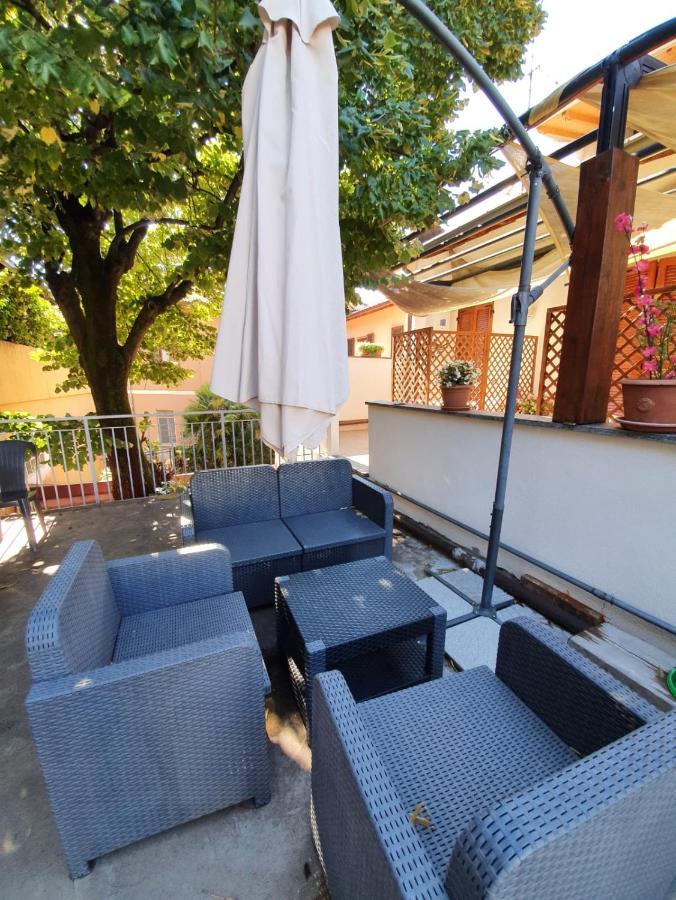 Beb I Portici Bed and Breakfast Τσερνόμπιο Εξωτερικό φωτογραφία