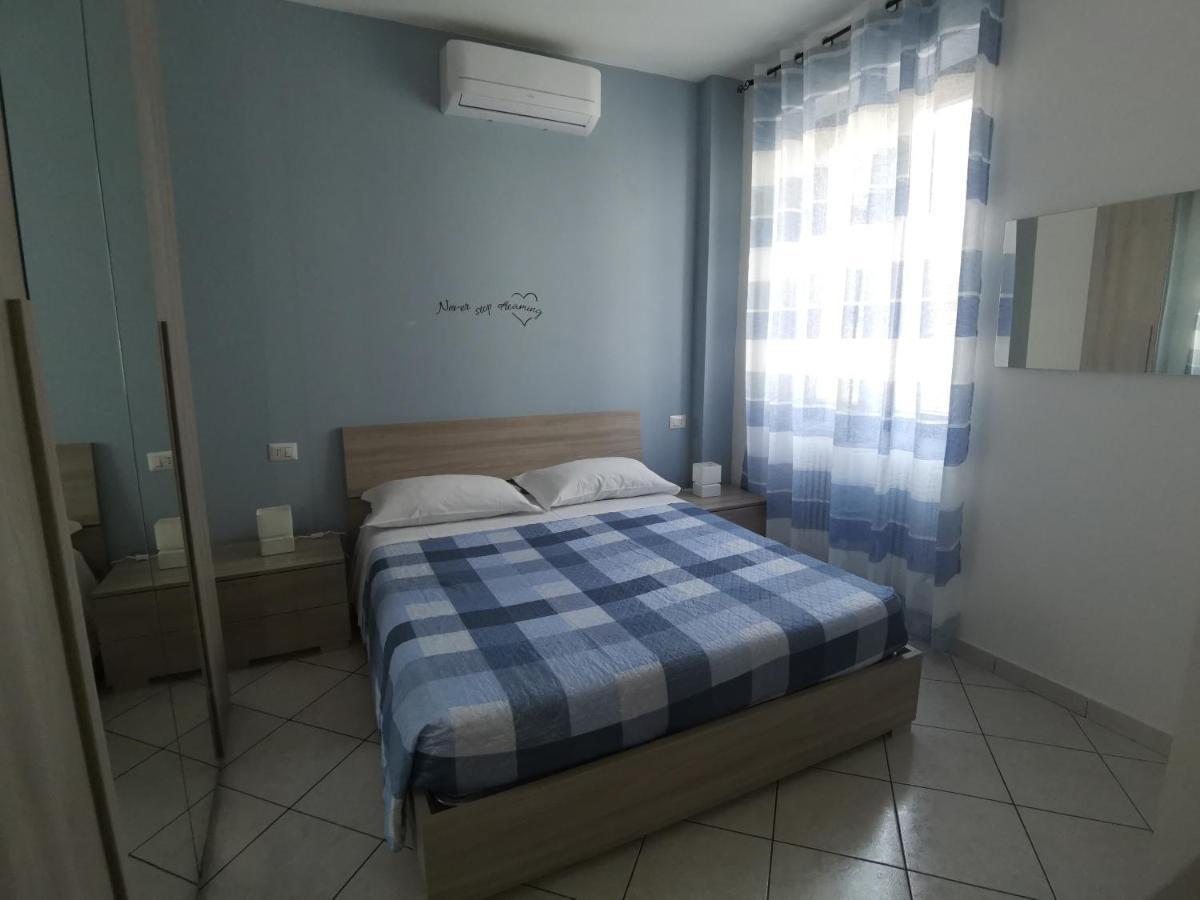 Beb I Portici Bed and Breakfast Τσερνόμπιο Εξωτερικό φωτογραφία