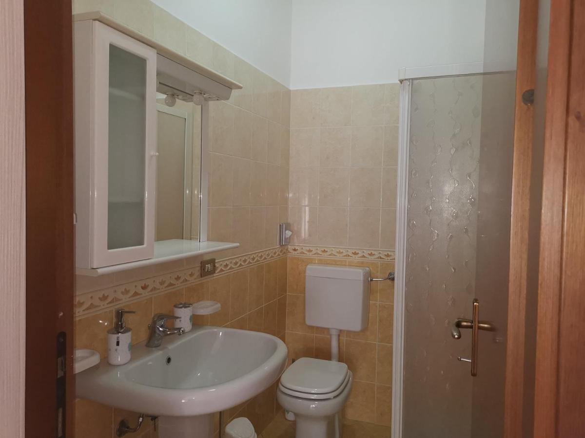 Beb I Portici Bed and Breakfast Τσερνόμπιο Εξωτερικό φωτογραφία