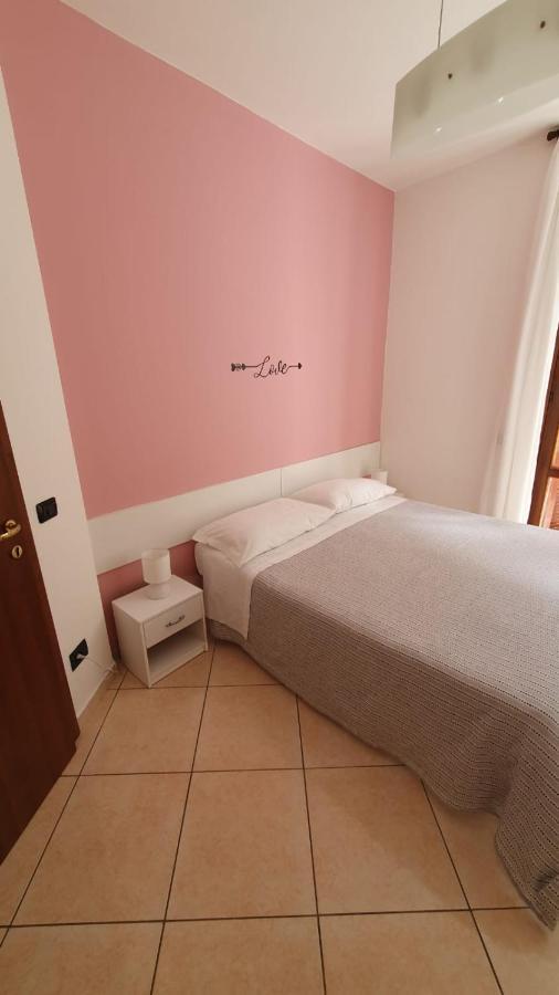 Beb I Portici Bed and Breakfast Τσερνόμπιο Εξωτερικό φωτογραφία